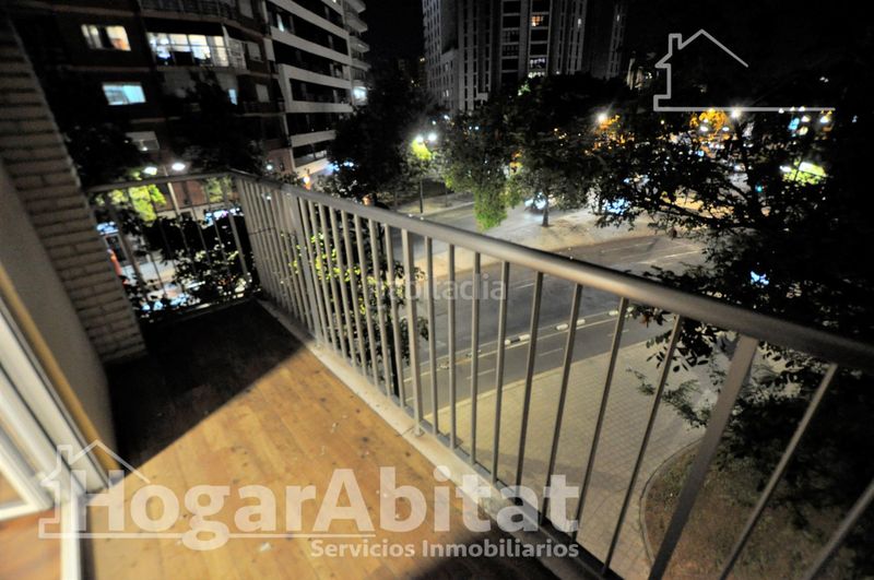 Foto 6be2838f-a3cb-4e16-b5e1-41e7824d18e1. Pis amb calefacció a Mestalla Valencia