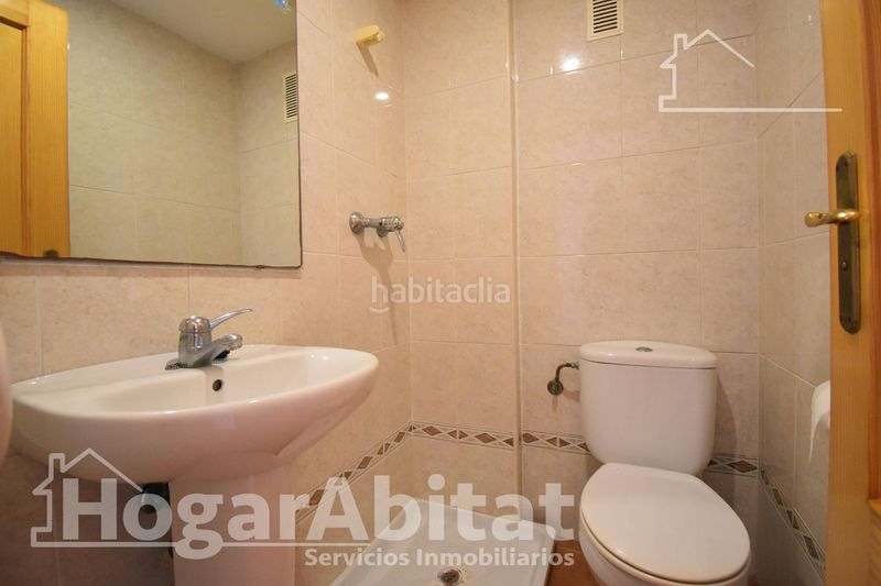 Foto 962f1b65-0b0b-429c-ad85-f8ebe7d6a35e. Pis amb aparcament a Tavernes de la Valldigna