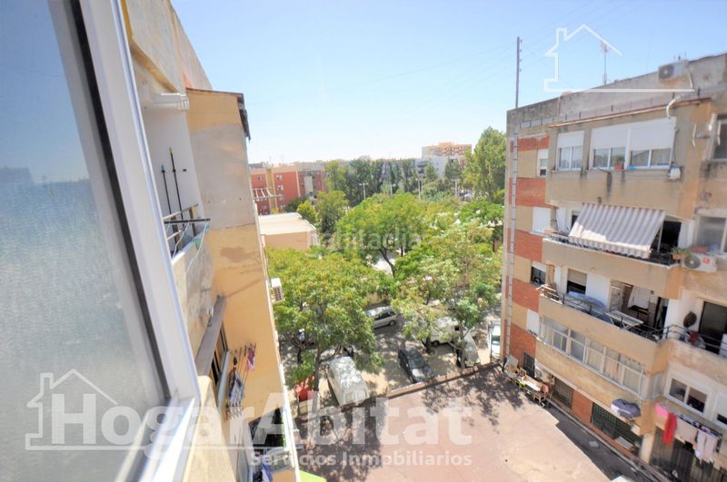 Foto 86d15d01-7097-47b8-9652-3e723278372e. Pis a Ciutat Fallera Valencia