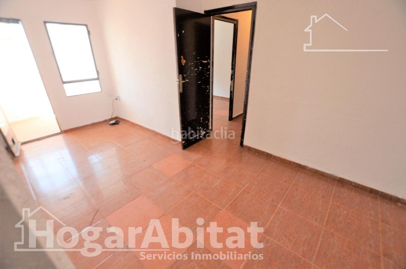 Foto b5925daf-205a-444b-b052-9417b750b75d. Pis a Ciutat Fallera Valencia