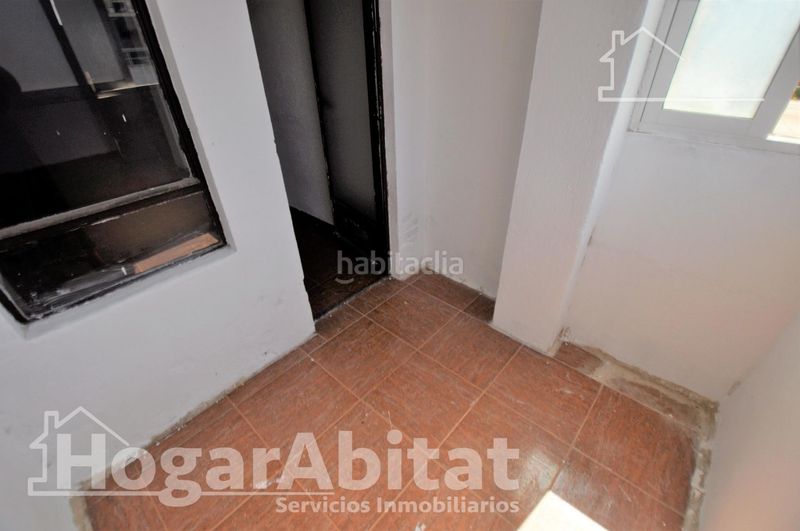 Foto e28e67d1-90aa-4e61-8c4d-1447ba3127de. Pis a Ciutat Fallera Valencia
