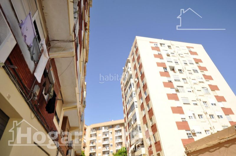 Foto ebd52898-d7c0-40ee-8d29-1ddbe2b0d2bb. Pis a Ciutat Fallera Valencia