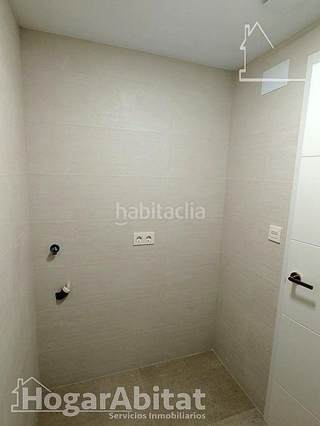 Foto 7490c561-1d9d-427f-9a8f-b94a879c1717. Pis a Altabix Elche / Elx