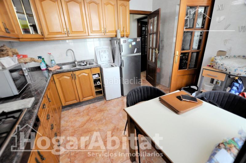Foto a3d1dce6-27e1-4ce5-81ab-92d656cb3ba2. Casa adossada amb calefacció a Tres Forques Valencia