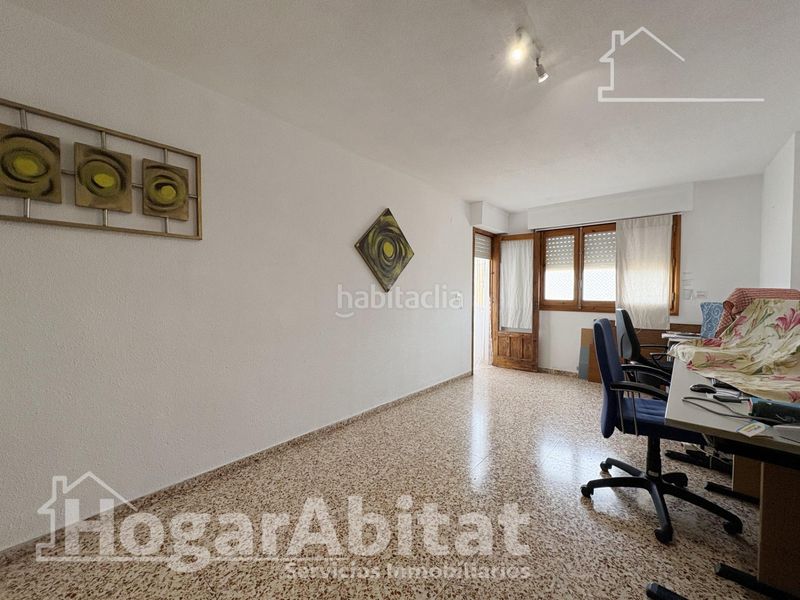 Foto f1b9b0a0-7e9f-49c8-bd41-733dc2b36711. Pis amb aparcament a Tavernes de la Valldigna
