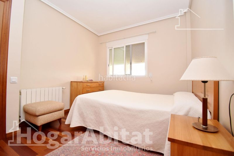 Foto e1b303b0-83de-403e-9bf3-aa76131bc9e5. Chalet with heating parking pool in Cumbres de Calicanto Torrent
