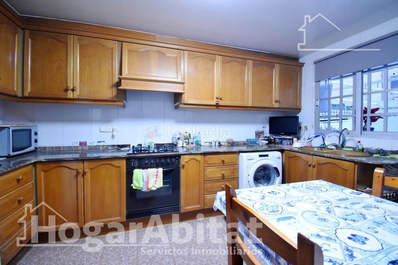 Foto 3d8b3984-e930-48a1-9f18-a58beb5bad45. Pis amb calefacció a Corea Gandia