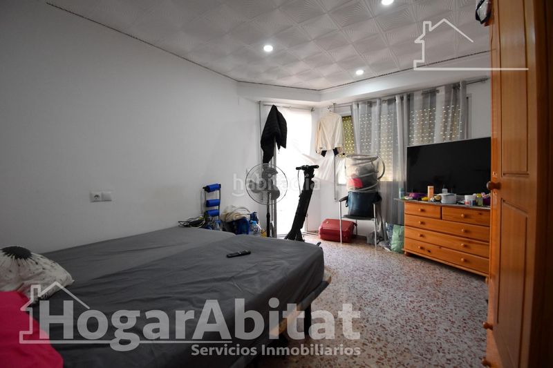 Foto b02f7460-dba1-4bd2-a3c5-d0f0e5a794e9. Pis a Corea Gandia