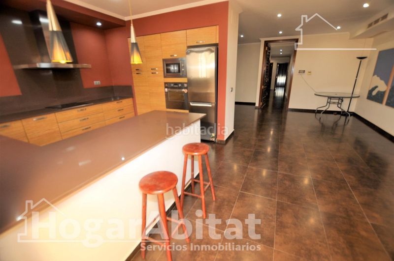 Foto 146629ac-a464-4046-881b-76adac08c350. Casa amb aparcament a Catarroja