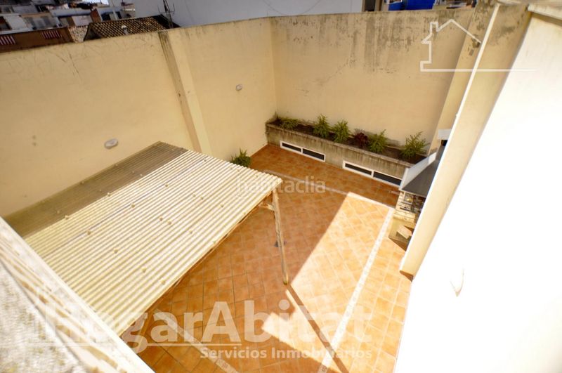 Foto 167b66b3-ac87-4c93-8037-c45a0a20d8b8. Casa amb aparcament a Catarroja