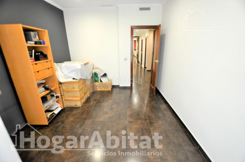 Foto 57ed97ba-1892-4cde-8657-b6d148073114. Casa amb aparcament a Catarroja