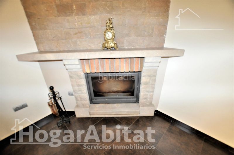 Foto 74a9be7c-7fee-4204-9a14-38f2d9b33d00. Casa amb aparcament a Catarroja