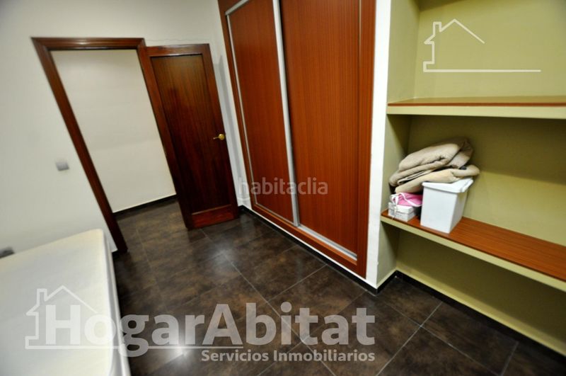 Foto 9ac02476-bb28-4bc7-9efb-8531e8c5af64. Casa amb aparcament a Catarroja