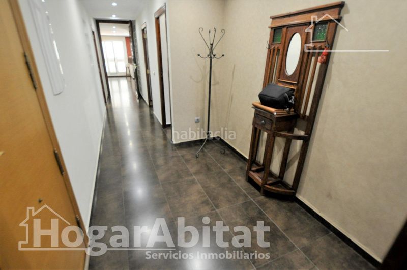 Foto bd188263-5e0a-4eeb-b077-9466020f9d1b. Casa amb aparcament a Catarroja