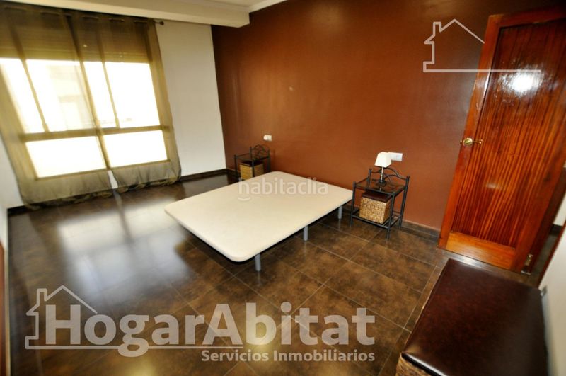 Foto be562176-4ff5-490c-aa05-e2f57cc49d9b. Casa amb aparcament a Catarroja