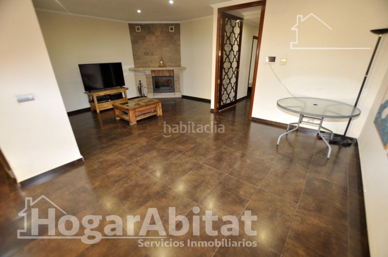 Foto dcdf27b2-64a3-448c-b7ac-878f1f071cfe. Casa amb aparcament a Catarroja