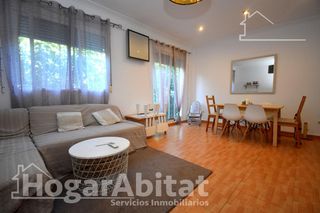 Casa adossada  Calle maestrat. Adosado amplio y luminoso con garaje y terraza, cerca del centro