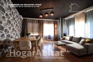 Etagenwohnung  Plaza plá de la font. Amplio y económico con balcón en el centro