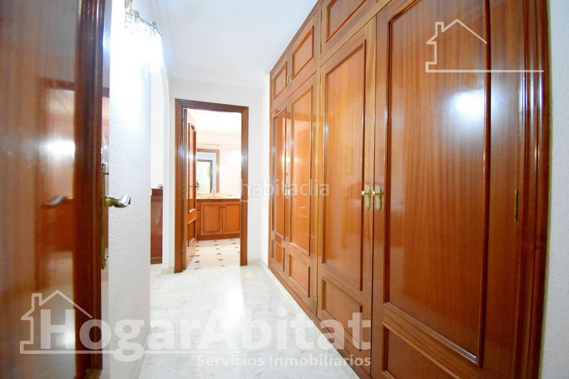 Foto d0de8e8d-df2b-4e00-b936-e404a7422e8f. Pis amb calefacció aparcament a Germaníes - Juzgados Gandia