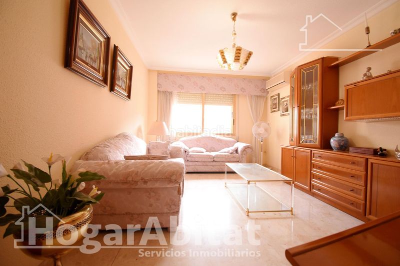 Foto e15f4200-4537-4f12-a746-37dbd88c88ca. Pis amb calefacció aparcament a Germaníes - Juzgados Gandia