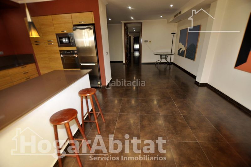 Foto d4f9f27d-169a-490f-bd9a-a074103a8eb6. Casa amb aparcament a Catarroja