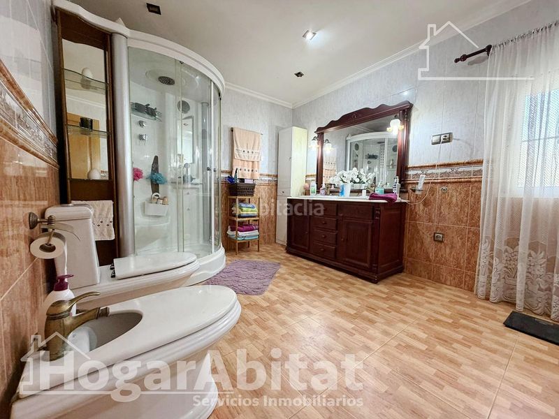 Foto 5a01de3f-6fa2-4b99-8660-6236f44721d5. Casa amb aparcament piscina a Vilamarxant