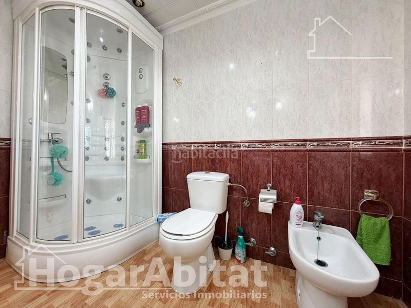 Foto 63a6654a-8da1-4485-bd83-9b5f89ebd394. Casa amb aparcament piscina a Vilamarxant