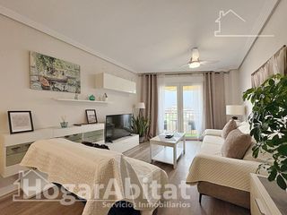 Etagenwohnung in Calle Marqués de Estella