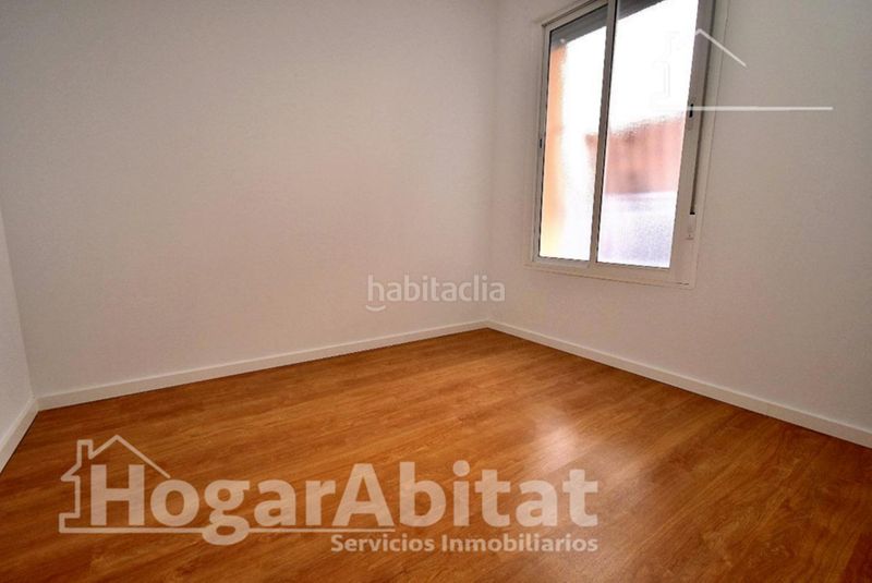 Foto 9097faf8-cea0-44e7-849b-1e394e844d61. Pis amb calefacció a Camí Fondo Valencia