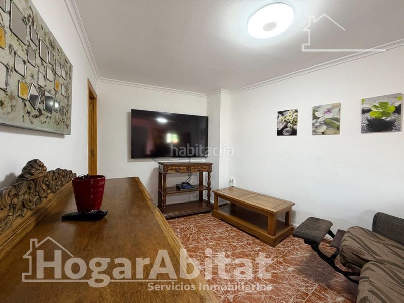Foto 661926ee-03c1-49aa-a7de-49816be08765. Chalet  con piscina, garaje, terraza y barbacoa en Vilamarxant