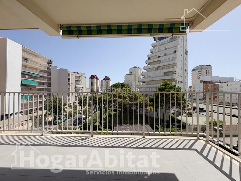 Foto b921a5a6-53ec-4c6c-a8ba-e5d5400fe359. Pis amb aparcament a Playa de Gandía Gandia