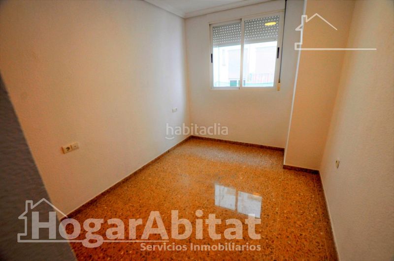 Foto ab344e20-b56b-473f-93aa-205a03784d9c. Pis amb calefacció aparcament a L´Hort de Senabre Valencia