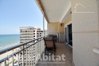 Flat  Calle pechina. Vistas al mar! acogedor, luminoso y exterior con terraza