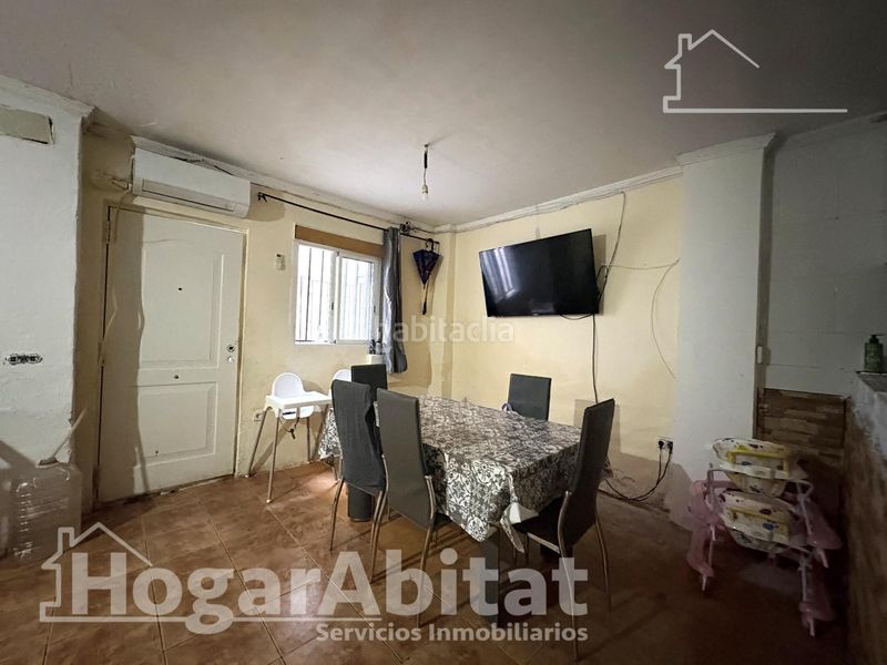 Foto c88894d8-d931-4b79-b1b3-475d8e1d115b. Casa a Plaza Elíptica - República Argentina Gandia