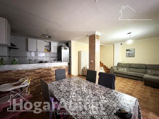 Casa  Calle monduver. En gandía, para reformar central luminosa con terraza