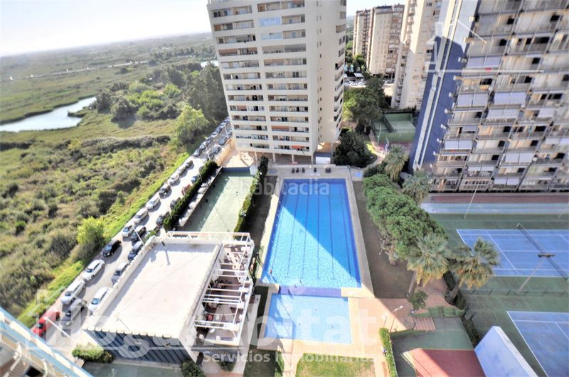 Foto 42f5647f-c201-46ff-b796-9f4371820031. Pis amb piscina a Platja de la Pobla de Farnals Pobla de Farnals (la)