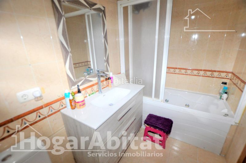 Foto e89e84af-72a2-477b-828a-0bb0223640e4. Pis amb calefacció a Riba - roja de Túria