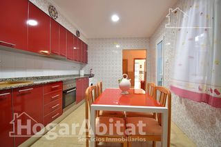 Haus  Calle mestre josé vives. Casa con terraza y vistas despejadas a la montaña