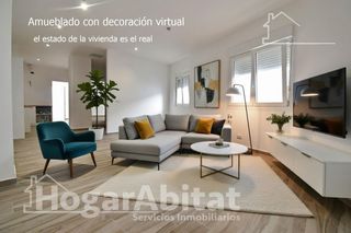 Haus  Calle pere sala. Casa reformada con terraza y garaje en el centro
