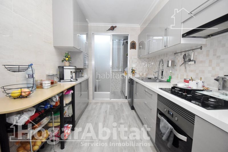 Foto feae01df-d098-4991-8c81-beedd3b7cd15. Pis amb calefacció a Centro Almazora / Almassora