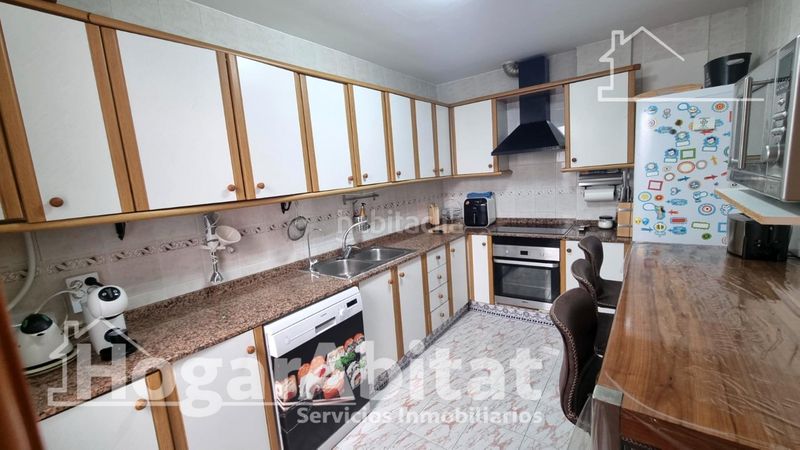 Foto fbd2997d-d9b9-4ac3-b5d6-78c9b8135775. Casa adossada amb aparcament a playas de Puçol Puçol