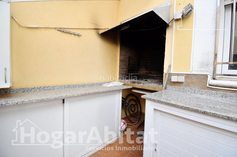 Foto 48796495-cdbb-41fd-a2b9-d42acbf10dfd. Casa adossada amb aparcament a Miramar