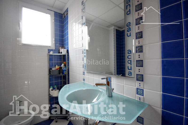 Foto 78769452-cbc5-4405-9813-30a626034173. Casa adossada amb aparcament a Miramar
