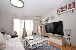 Appartement  Calle del riu vinalopó. Seminuevo exterior con ascensor y garaje