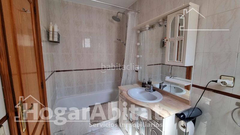 Foto bc8b60f0-b18c-44c7-9cf2-aafb9eb38f16. Casa adossada amb aparcament a playas de Puçol Puçol