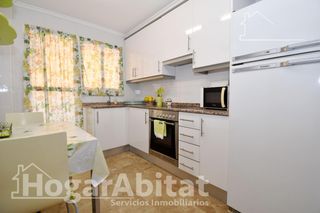 Appartement  Calle papa calixto iii. Excelente zona! alto, exterior y luminoso con garaje y balcón