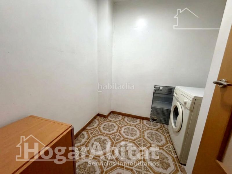 Foto 7e2b0d8e-d5e9-4d4e-91e9-c62069af2413. Casa amb aparcament a San José-Los Metales Sagunt
