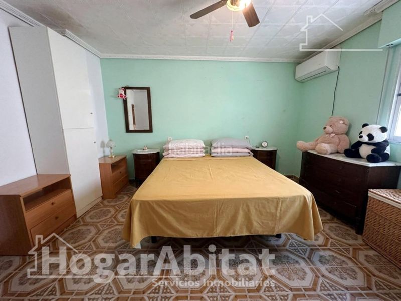 Foto 9e6ffbb7-25b8-4826-af20-61ba8151c3a4. Casa amb aparcament a San José-Los Metales Sagunt