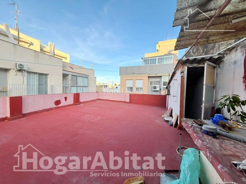 Foto a1841dc3-357d-4039-8c2f-ced3b7500ee2. Casa amb aparcament a San José-Los Metales Sagunt