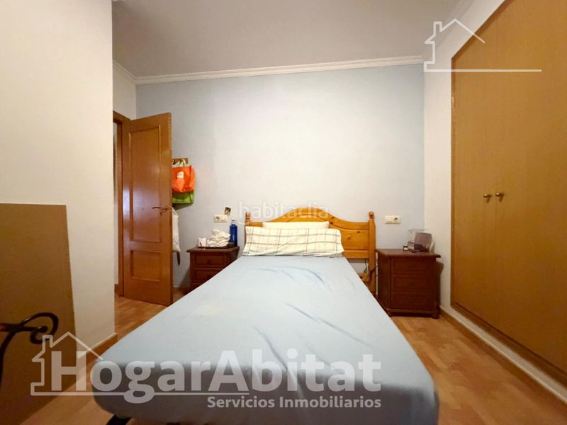 Foto d49eb5ce-33de-4a0d-9d33-5a858e52329e. Casa amb aparcament a San José-Los Metales Sagunt